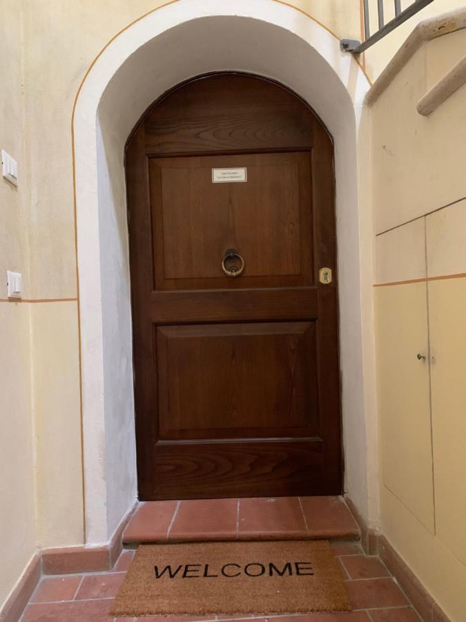 Appartement La Casa Di Beatrice à Spolète Extérieur photo